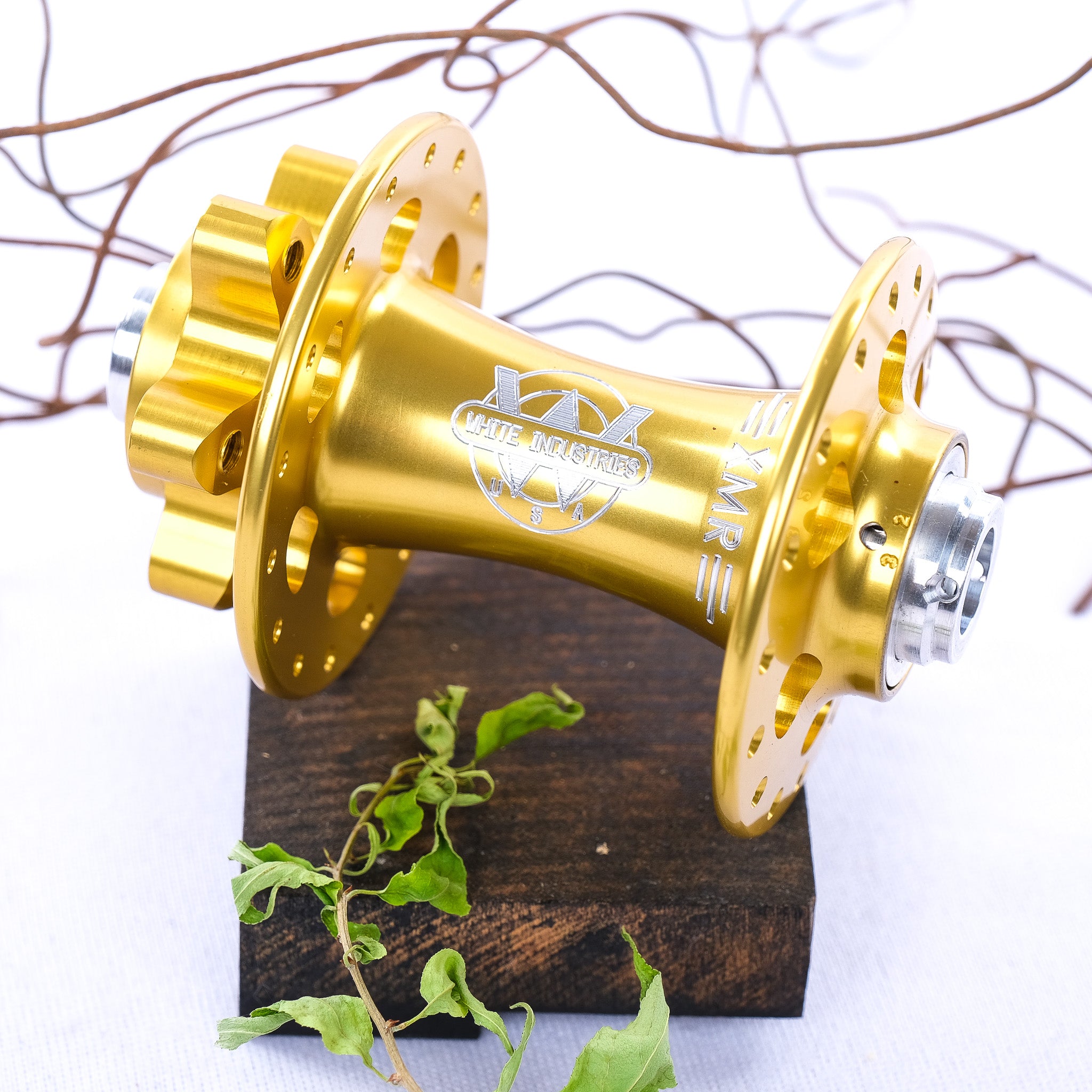 White Industries XMR Front Hub