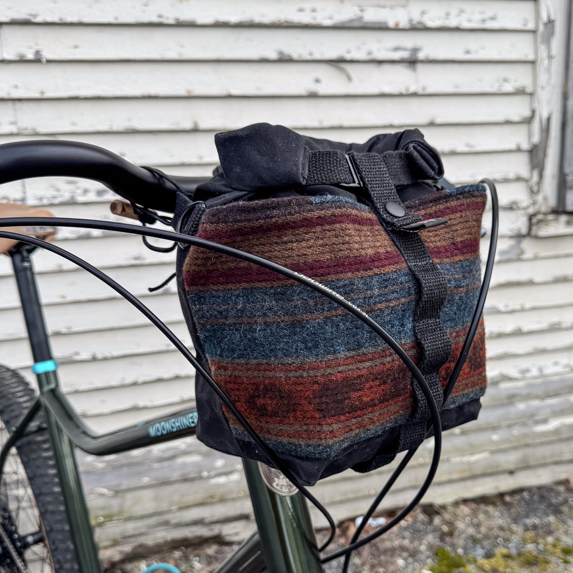 アクセサリー FIFTH SEASON / BULLDOG FRONT SACK Fifth Season Canvas Bulldog Front Handlebar Bag (Black)