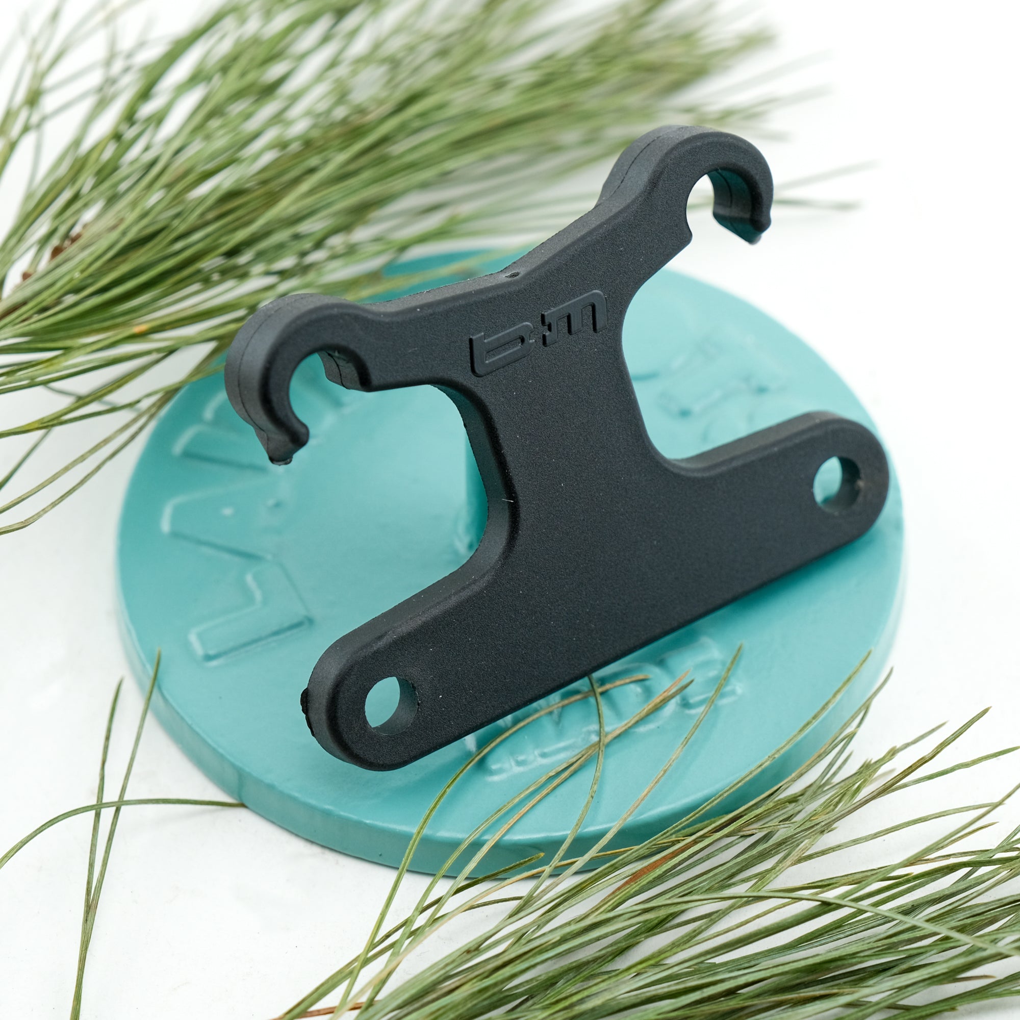 Busch and Muller under the saddle dynamo light mount Busch and Muller under the saddle dynamo light mount