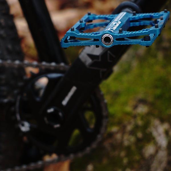 Deity Black Kat Pedals