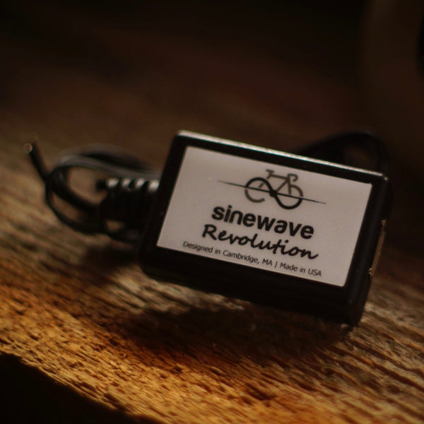 Sinewave Revolution Dynamo Powered USB Charger