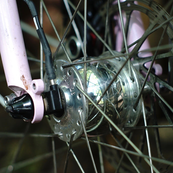 Schmidt Coaxial Hub Connector