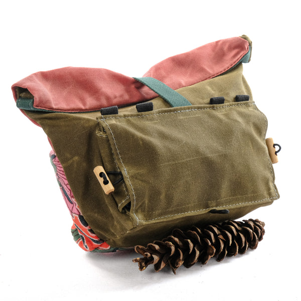 Fifth Season Canvas: Fanny Allen Hip Sack & Handlebar Bag (Natural / Bright Green / Black)