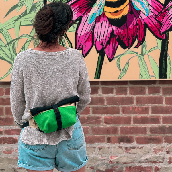 Fifth Season Canvas: Fanny Allen Hip Sack & Handlebar Bag (Natural / Bright Green / Black)