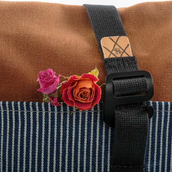 Fifth Season Canvas Bulldog Front Handlebar Bag (Navy / Striped Denim