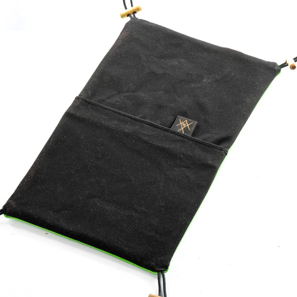 Fifth Season Canvas: Pat Mat (Bright Green / Black)