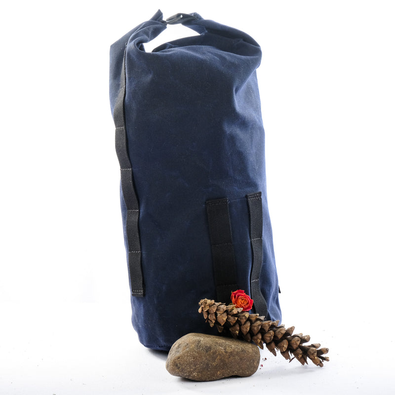 Fifth Season Canvas: Camel's Hump Rack Sack (Navy)