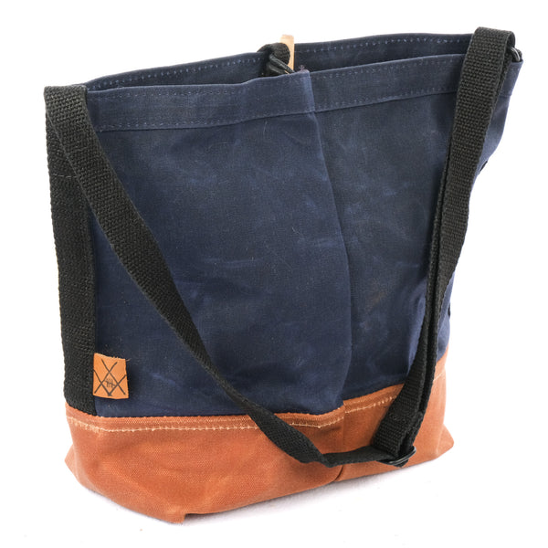 Fifth Season Kedge Sack Kedge (Navy/Natural/ Redwood Bottom)