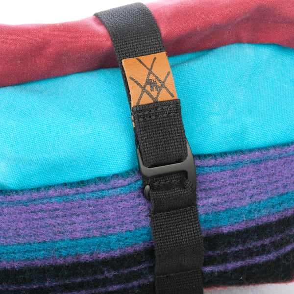 Fifth Season Canvas Bulldog Front Handlebar Bag (Bright Blue
