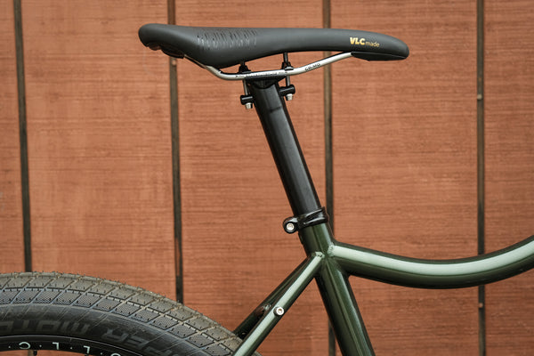 Tanglefoot Moonshiner Medium Demo (Microshift Flat Bar / 27.5 Wheels)