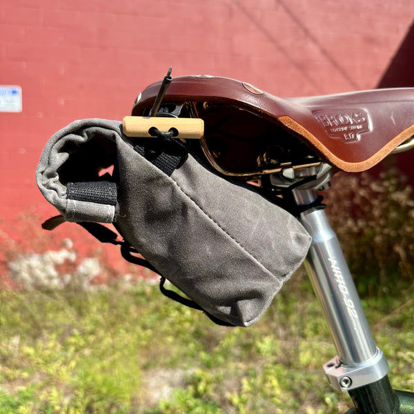Fifth Season Trillium Tool Pouch (Gray)