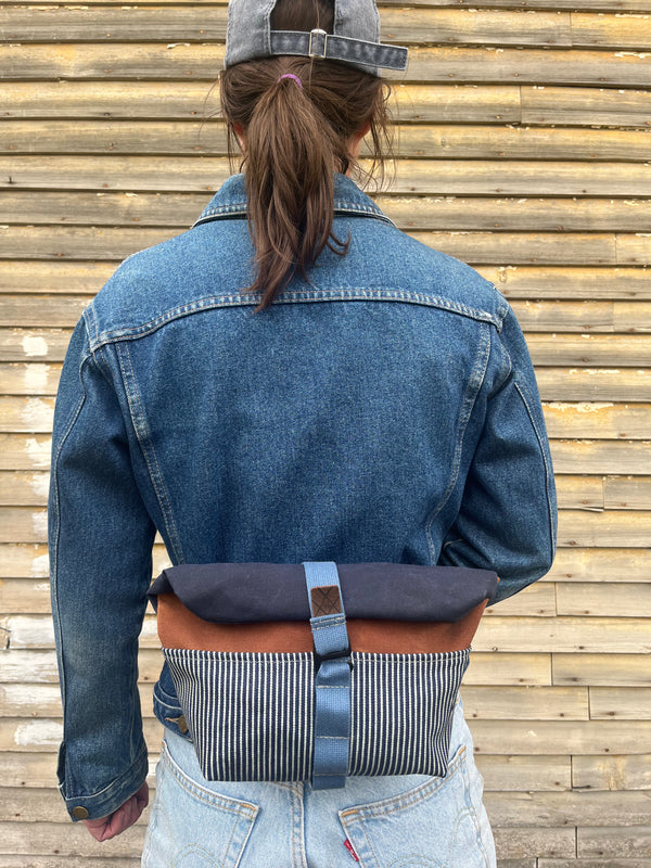 Fifth Season Canvas: Fanny Allen Hip Sack & Handlebar Bag (Navy / Denim / Redwood)