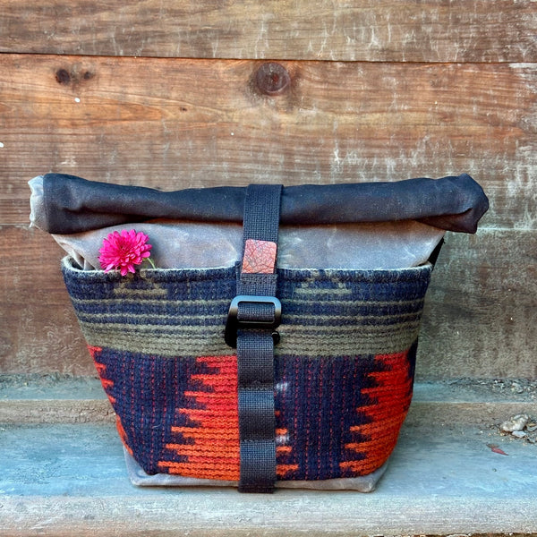 Fifth Season Canvas Bulldog Front Handlebar Bag (Winter Wool)