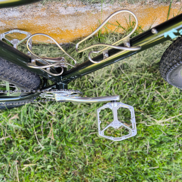 Tanglefoot Moonshiner DEMO Medium Silver