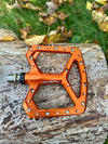 Wolf Tooth Ripsaw Aluminum Pedals (Orange)