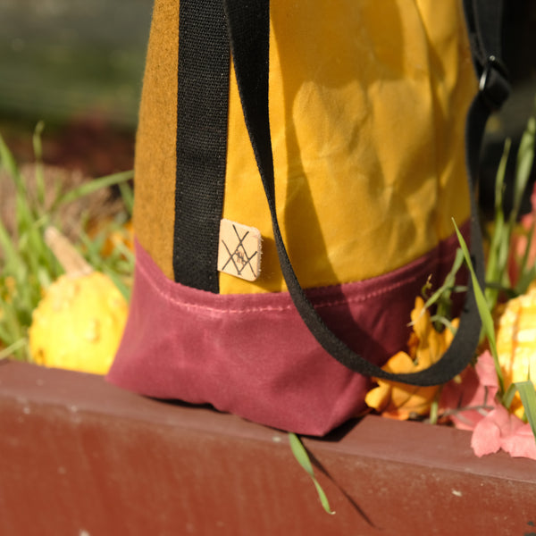 Fifth Season Kedge Sack (Harvest Gold / Mustard / Burgundy)
