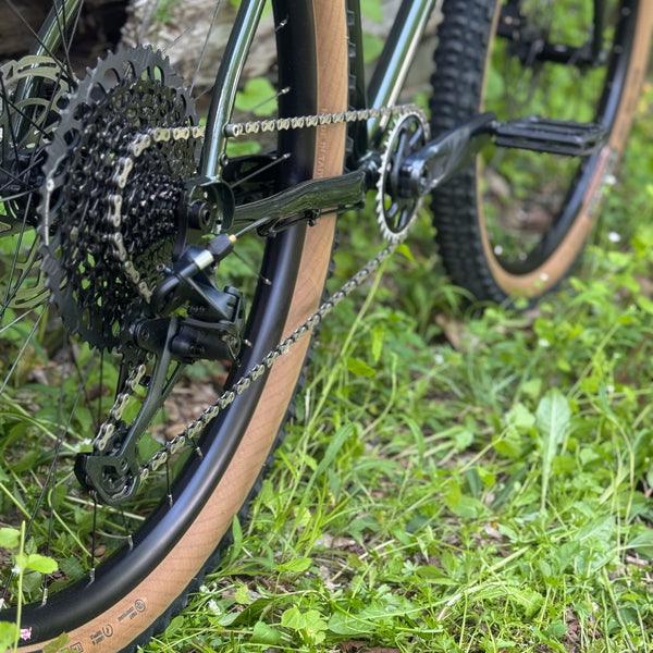 Tanglefoot Moonshiner Medium Demo (SRAM Rival / GX / 29" Wheels)