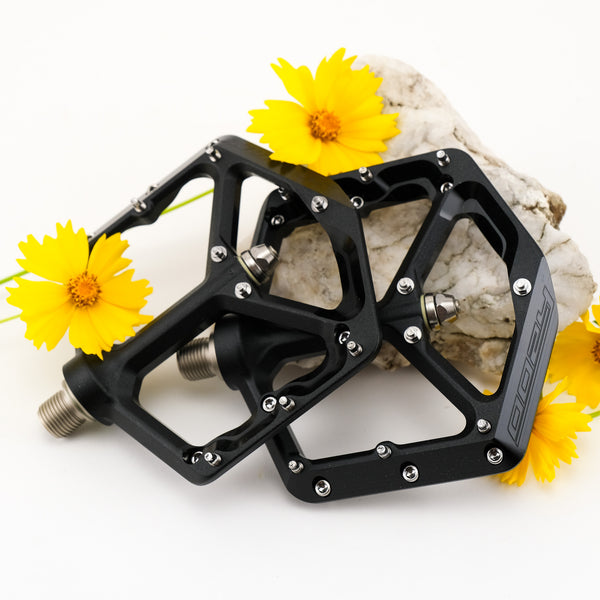 Spank Oozy Trail Pedals - Main Image