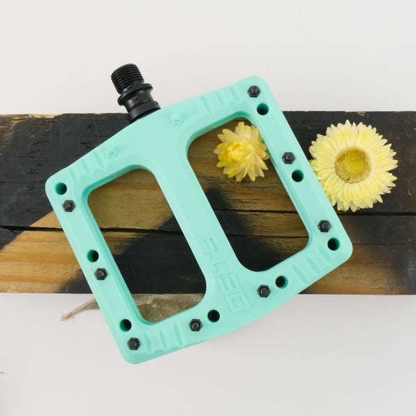 Deity Deftrap Pedals